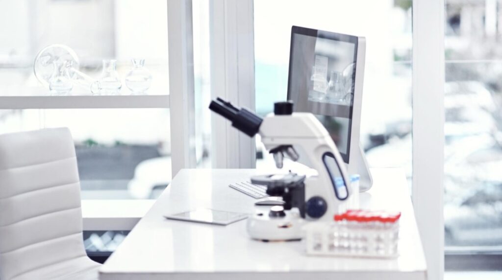 Rynek farmaceutyczny to dynamicznie rozwijająca się dziedzina, która nieustannie dostarcza innowacyjnych rozwiązań mających na celu poprawę zdrowia i jakości życia ludzi na całym świecie